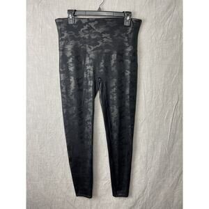 SPANX FAUX LEATHER CAMO LEGGINGS PANTS MATTE BLACK SIZE 1X